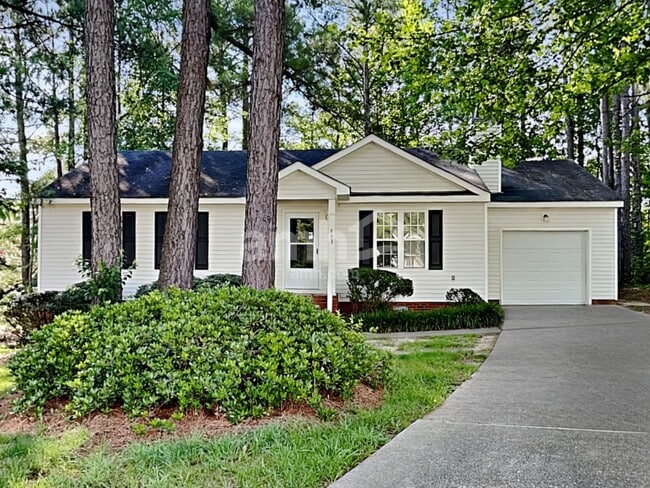 Building Photo - 803 Delray Ln