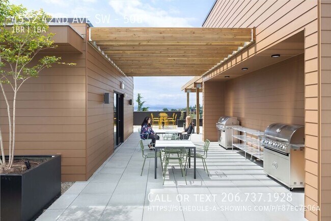 Building Photo - 4532 42nd Ave SW