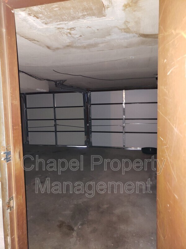 Building Photo - 4063 Balwynne Park Rd