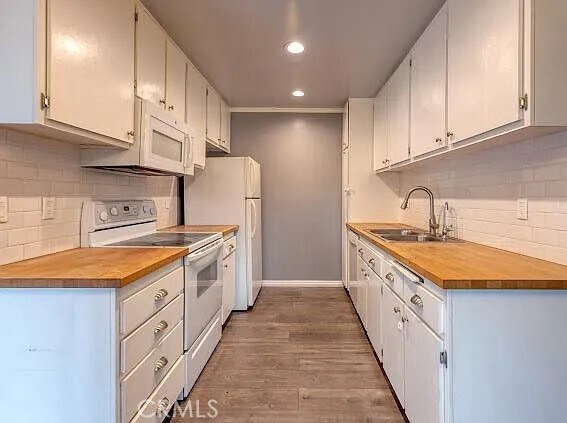 Building Photo - 17010 Colima Rd