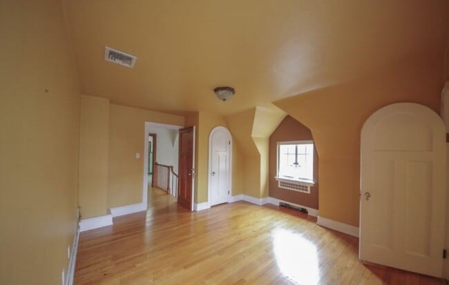 Building Photo - Patterson House