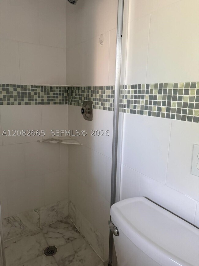 Building Photo - 8650 SW 133rd Avenue Rd