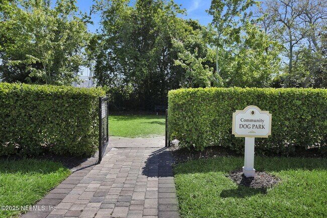 Building Photo - 4300 S Beach Pkwy