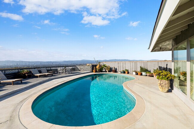 Pool - 4557 Don Milagro Dr