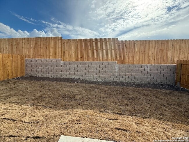 Building Photo - 267 Ottawa Way