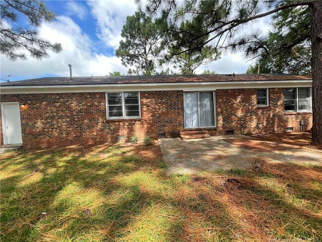 Building Photo - 323 Cadmium Ct