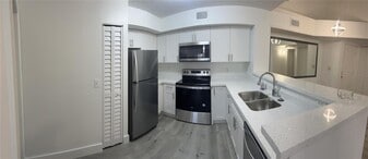 Building Photo - 2113 Renaissance Blvd