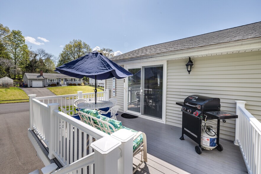 Deck with Gas Grill - 73 Maxwell Dr