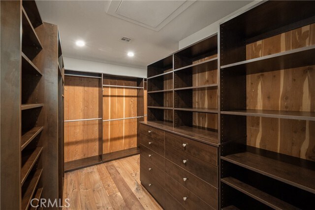 Building Photo - 4103 Farmdale Ave