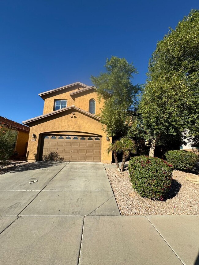 Building Photo - 4 bedroom in Sun Groves in Chandler