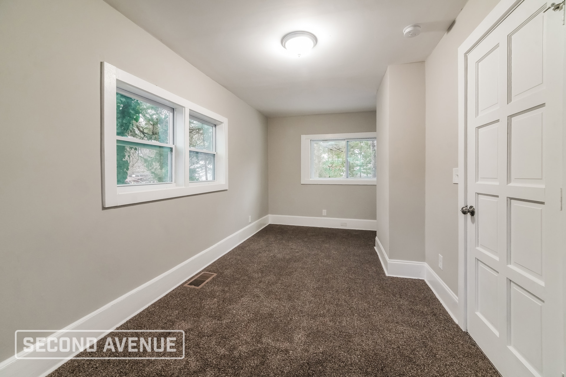 Building Photo - 203 Maple St