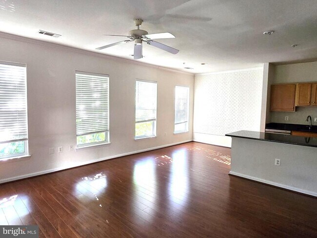 Building Photo - 13369 Connor Dr