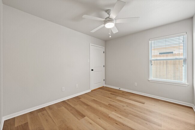 Building Photo - 3107 Wasilla Dr