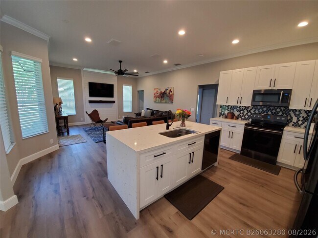 Building Photo - 13917 Sheffield Ct