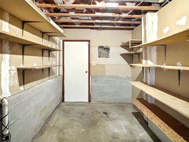 Building Photo - 3902 Norwalk Pl