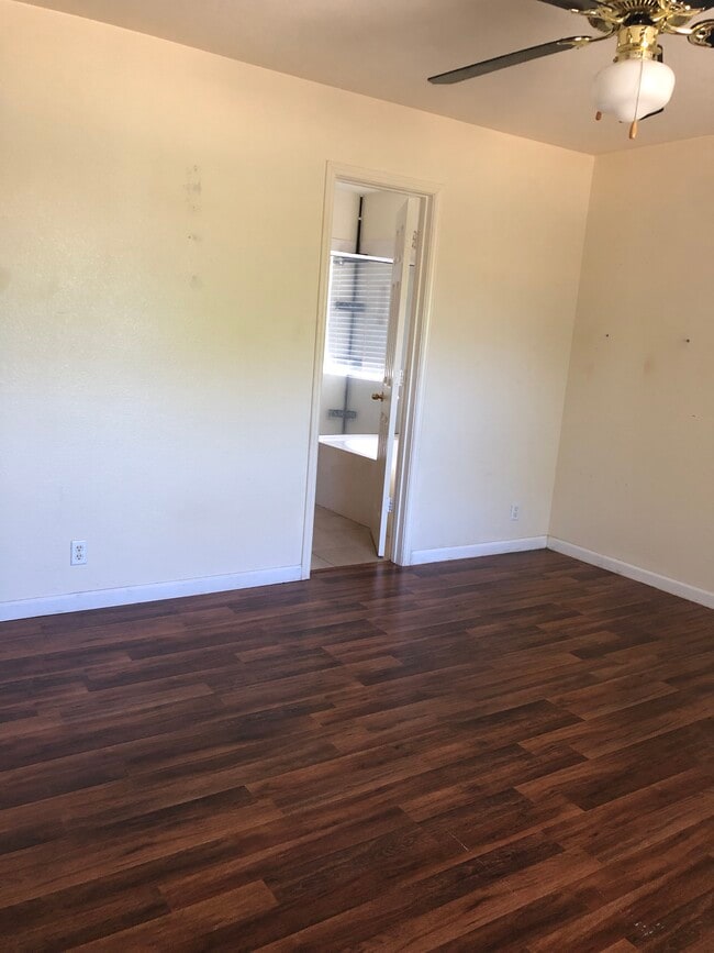 Building Photo - 1444 Kenneys Way