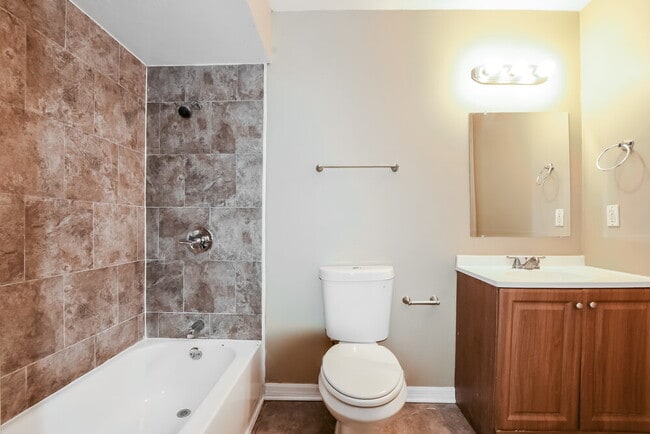 Building Photo - 6226 Centennial Dr