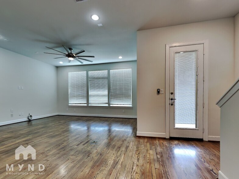 Building Photo - 353 Eado Park Cir