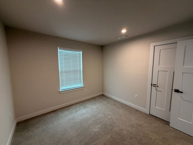 Building Photo - Available Now in Smyrna! **4 Bedrooms | 2.5 Bathrooms | Office/Flex Room | 2-Car Garage**