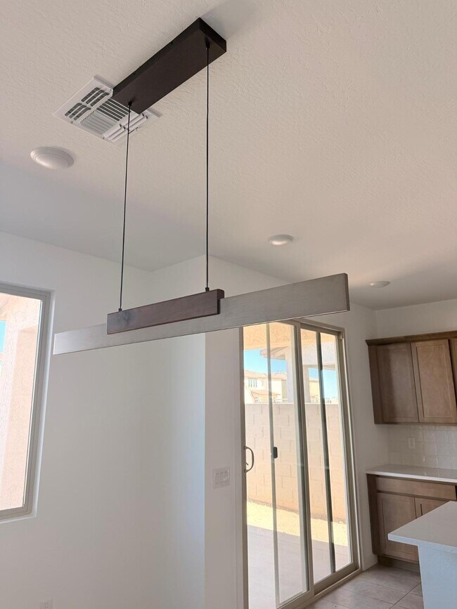 Building Photo - 3330 S 180th Ln