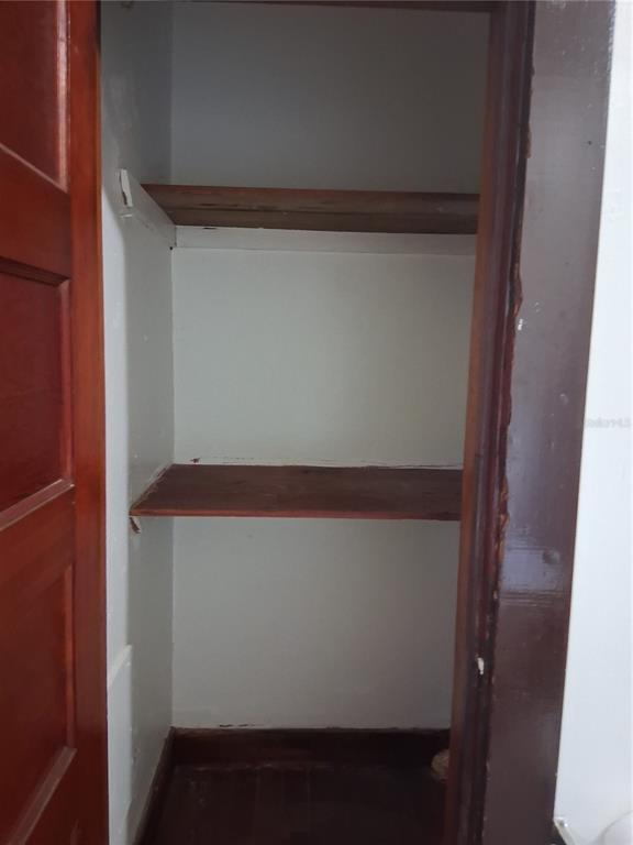 Building Photo - 472 Clearwater Largo Rd