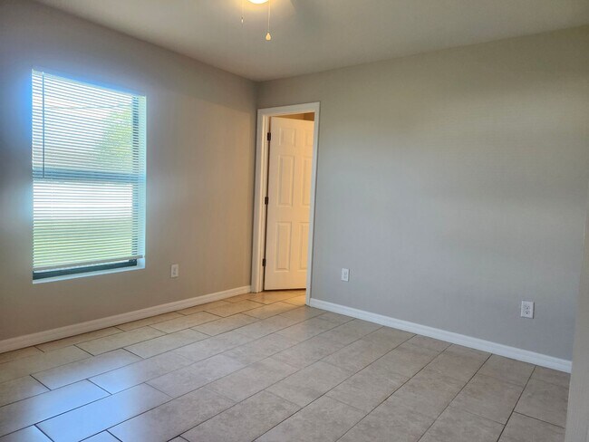 Building Photo - 1030 Andalusia Blvd