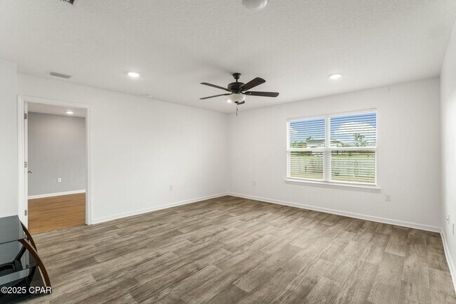 Building Photo - 147 Merrion Rd