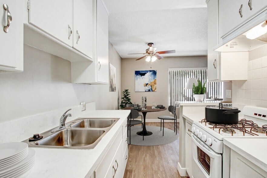 Building Photo - The McLaughlin Avenue Apartments