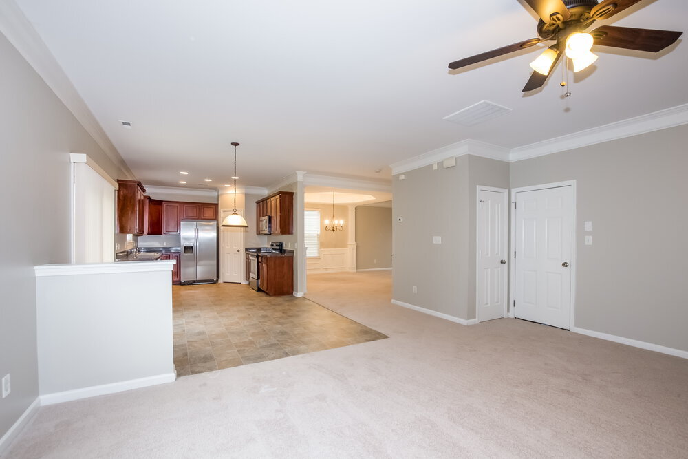 Building Photo - 3906 Herkimer Dr