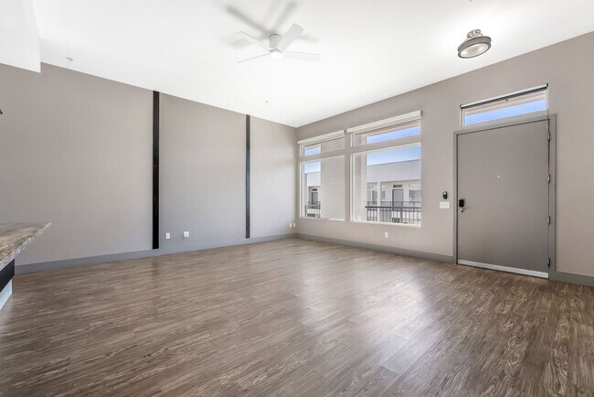 Building Photo - High-End Condo with Private Outdoor Spaces!