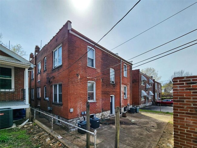 Building Photo - 3965 Potomac St