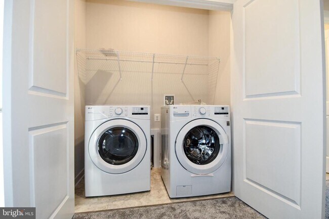 Building Photo - 1767 Hickory Wds Rd