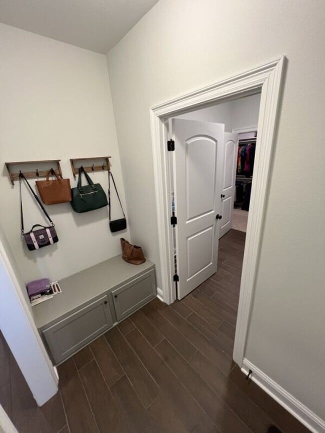 Building Photo - Partially Furnished Home on Sterling Oaks Dr. with Premium Features