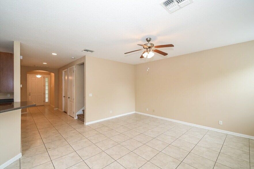 Building Photo - 4021 Ringneck Dr