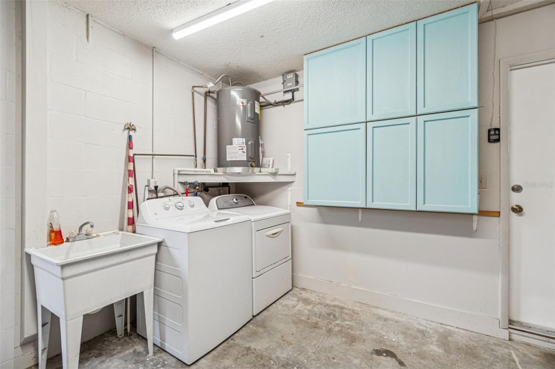 Building Photo - 2907 Narcissus Dr