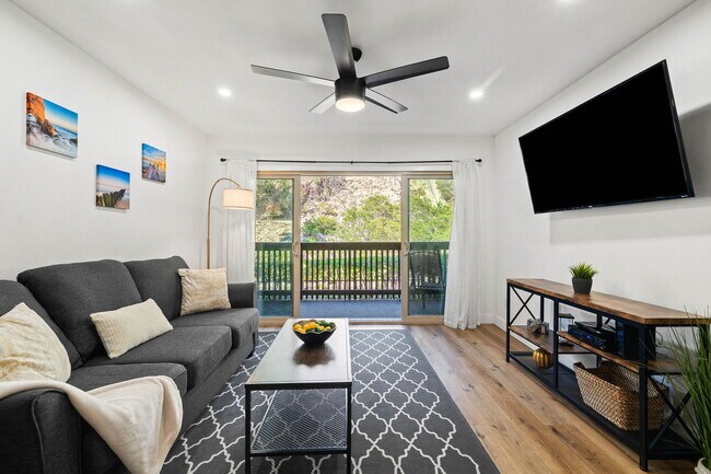 Building Photo - 6314 Friars Rd