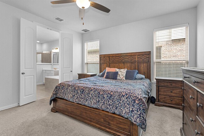 Building Photo - 2714 Sellers Island Dr