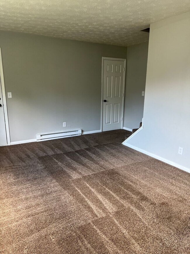 Building Photo - 3309 Roosevelt Blvd