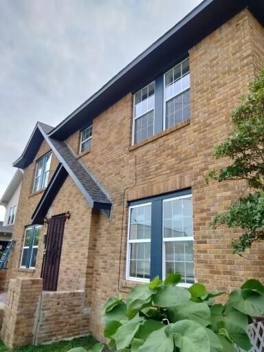 Building Photo - 220 Milby St