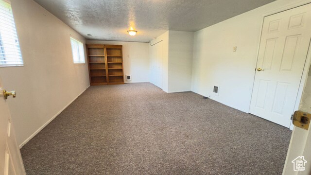 Building Photo - 1357 E Milne Ln