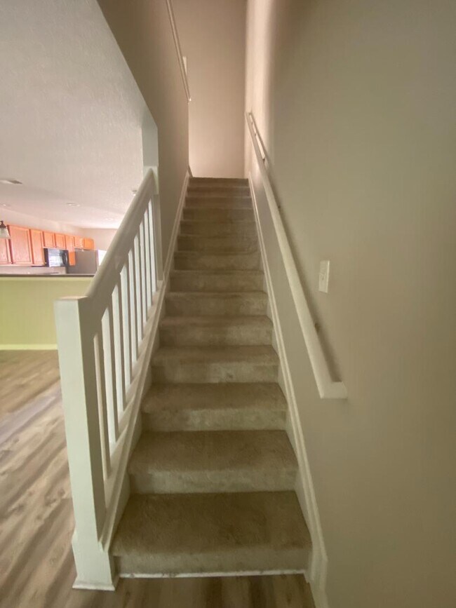 Building Photo - 257 Seabert Rd