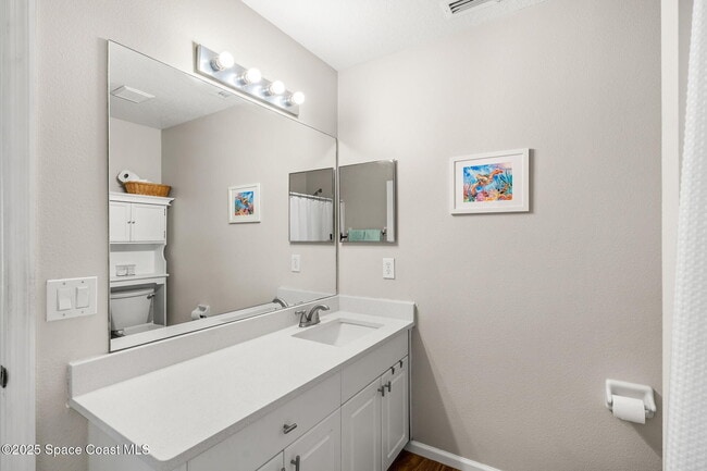 Building Photo - 1030 Luminary Cir