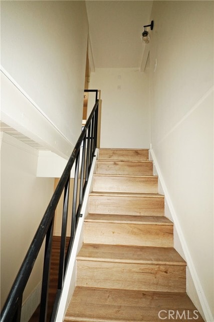 Building Photo - 2615 Manhattan Ave