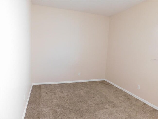 Building Photo - 6624 Waterton Dr