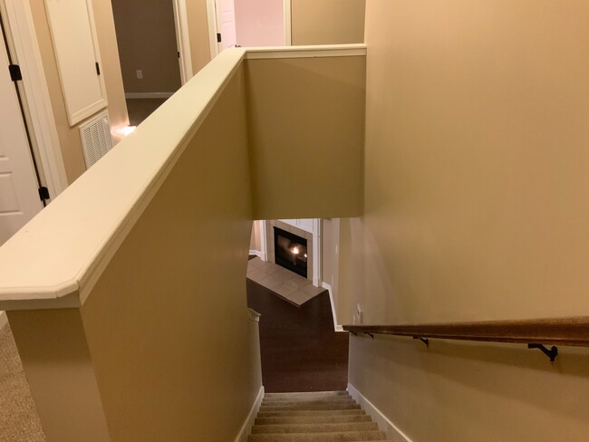 Building Photo - Price Reduction. Chelsea Park!!!  4 Bedroo...