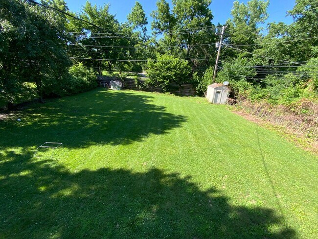 Building Photo - 4209 Defoe Dr