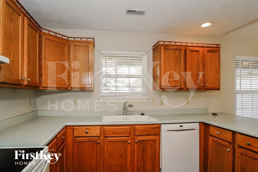 Building Photo - 1489 Mimosa Ct