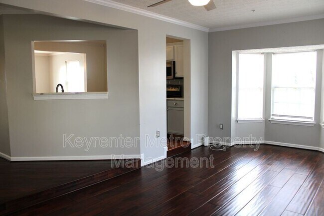 Building Photo - 9900 Prince Royal Pl