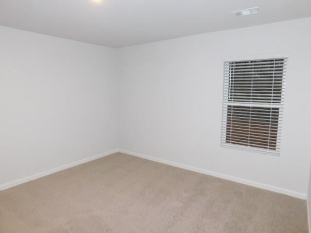 Building Photo - 2 Oakwood Hts Rd