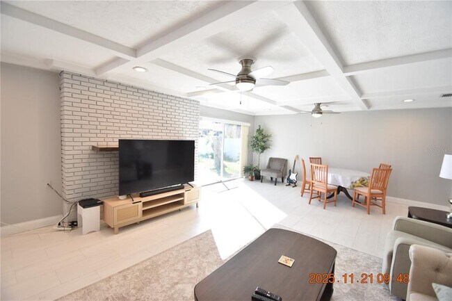 Building Photo - 2513 Gulf Blvd